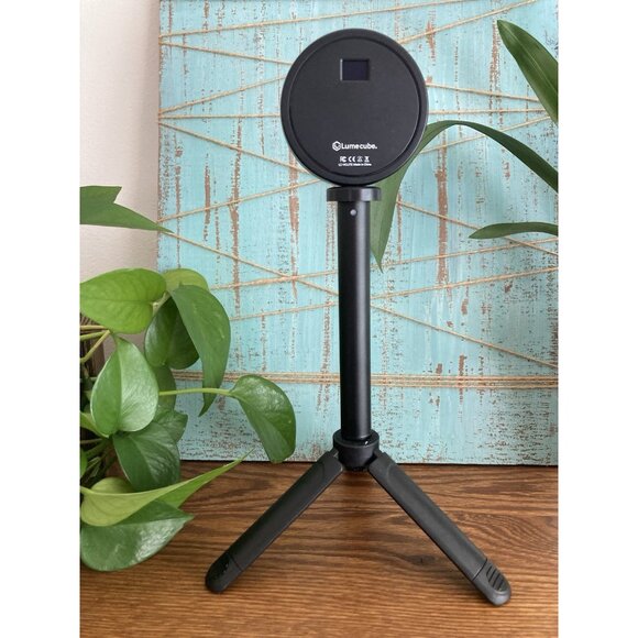 LUME CUBE VIDEO CONFERENCE LED LIGHT WITH TRIPOD (USB -C CHARGE) 2 Tone Light - Picture 4 of 10